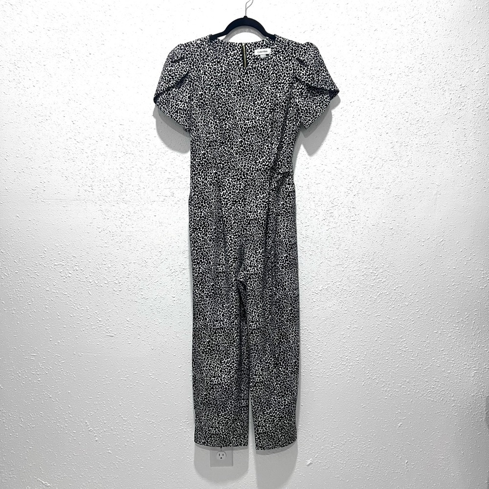 Calvin Klein Women's Tie-Waist Tulip-Sleeve Jumpsuit‎ White Patterned Jumpsuit 8 - Picture 2 of 10